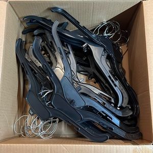 Lot of 40 Black Clothes Hangers 17" Shirt Commercial Retail With Notches Used
